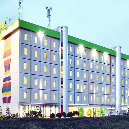 Treepark Hotel Jakarta Airport-2